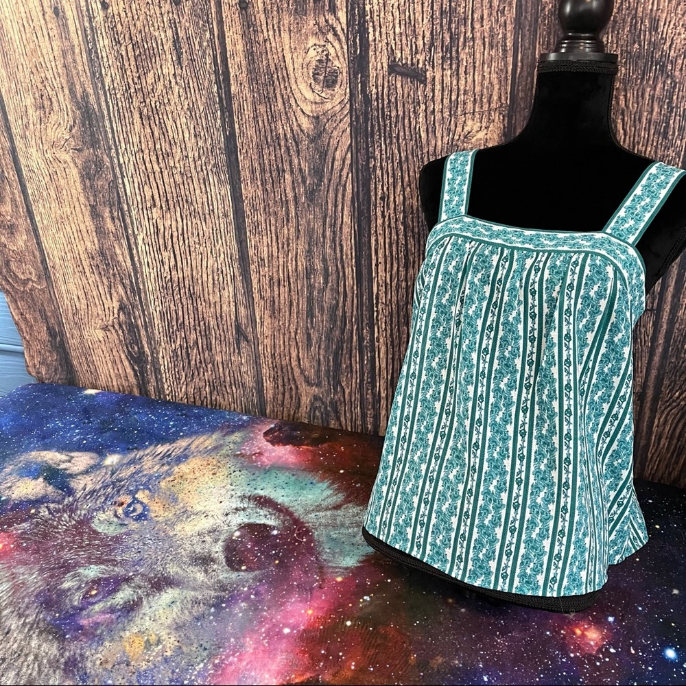 Chelsea & Violet Prairie Blues Tank Top M NWT - Picture 6 of 11